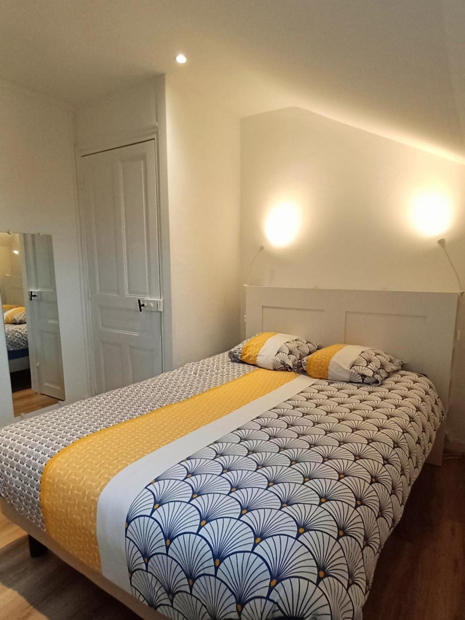 Appartement A Cote Du Port De Ploumanac'H Perros-Guirec Exterior foto